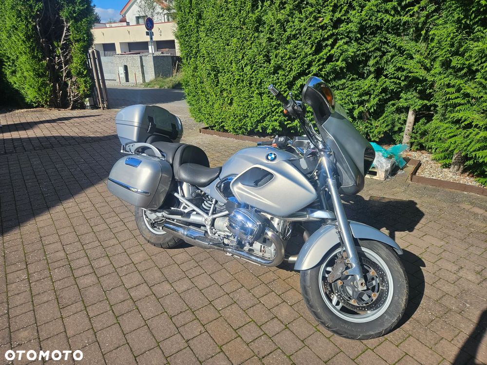 BMW R - 1