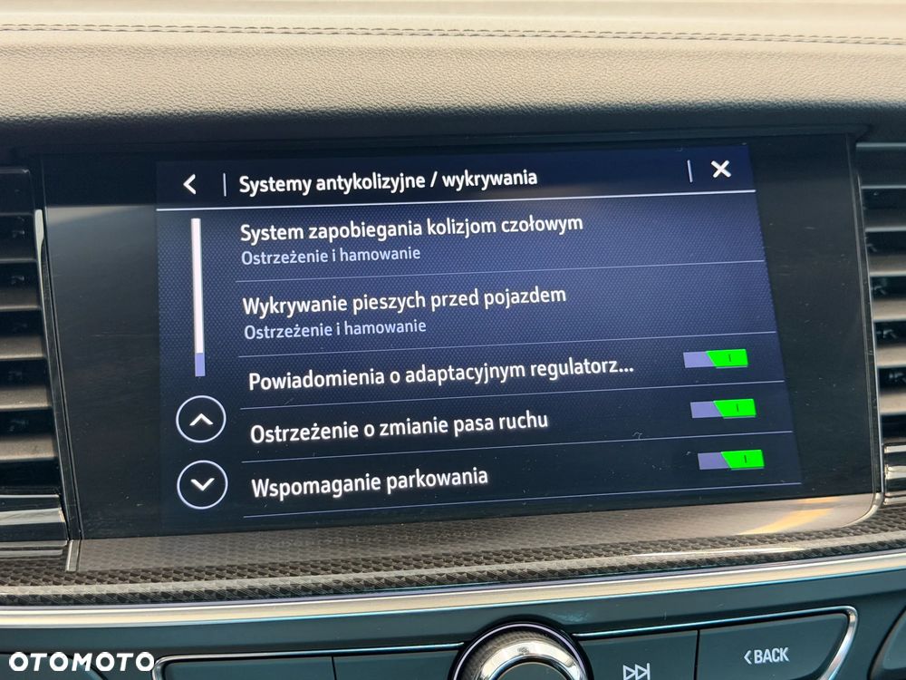 Opel Insignia 2.0 CDTI Elegance S&S - 38