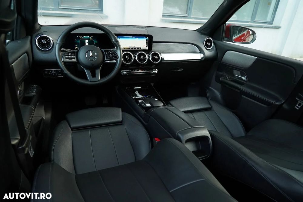 Mercedes-Benz GLB - 14