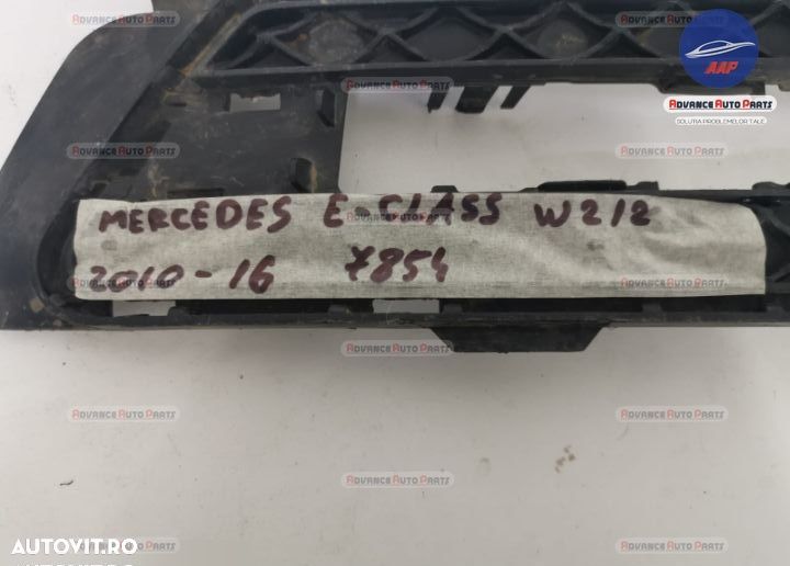 Grila proiector cod A2128851523 - originala in stare buna Mercedes-Ben - 1