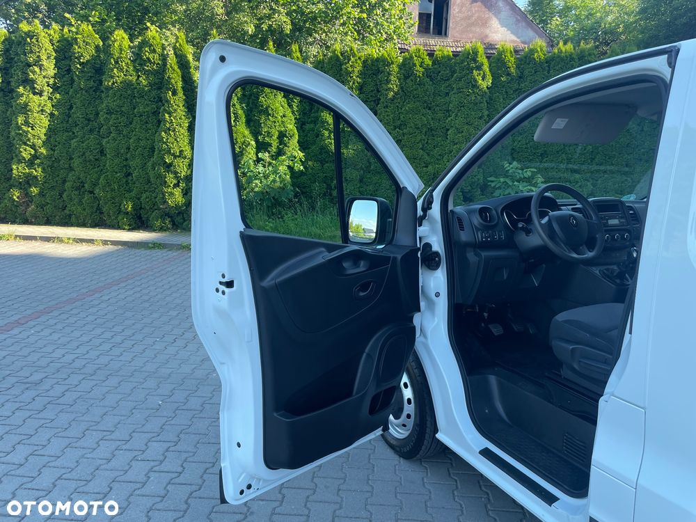 Renault Trafic Long L2H1 Vivaro Talento Custom Expert Boxer Nv 300 - 16