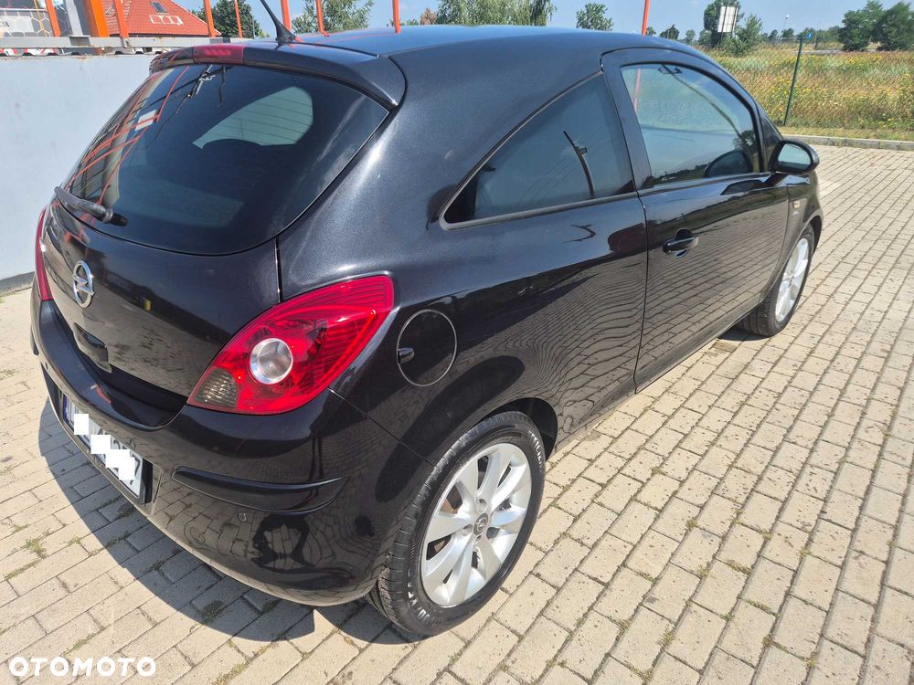 Opel Corsa - 4