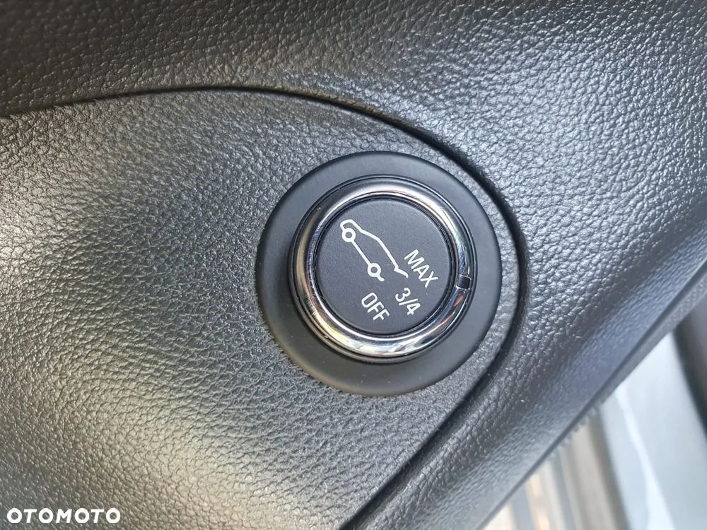 Opel Astra 1.4 Turbo Innovation - 39