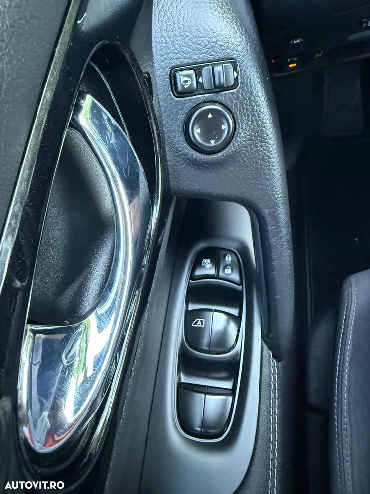 Nissan Qashqai 1.5 DCI TEKNA - 22