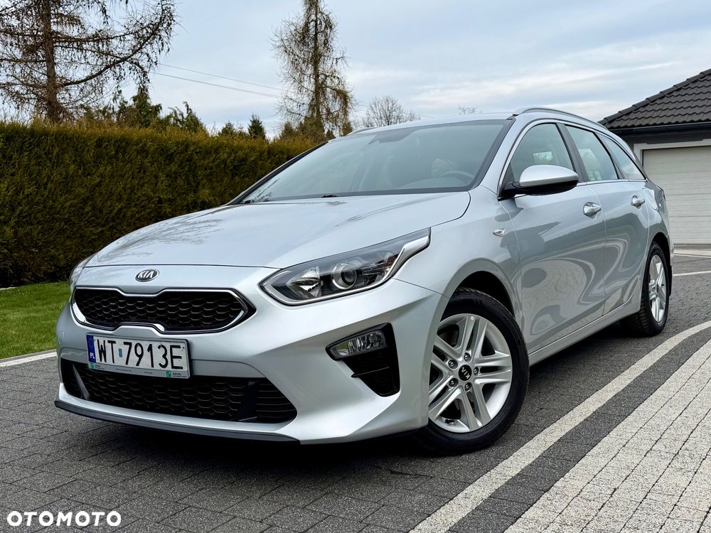 Kia Ceed 1.6 CRDi SCR M - 1