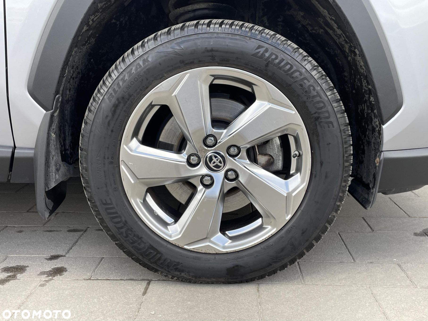 Toyota RAV4 2.5 Hybrid Comfort 4x2 - 18