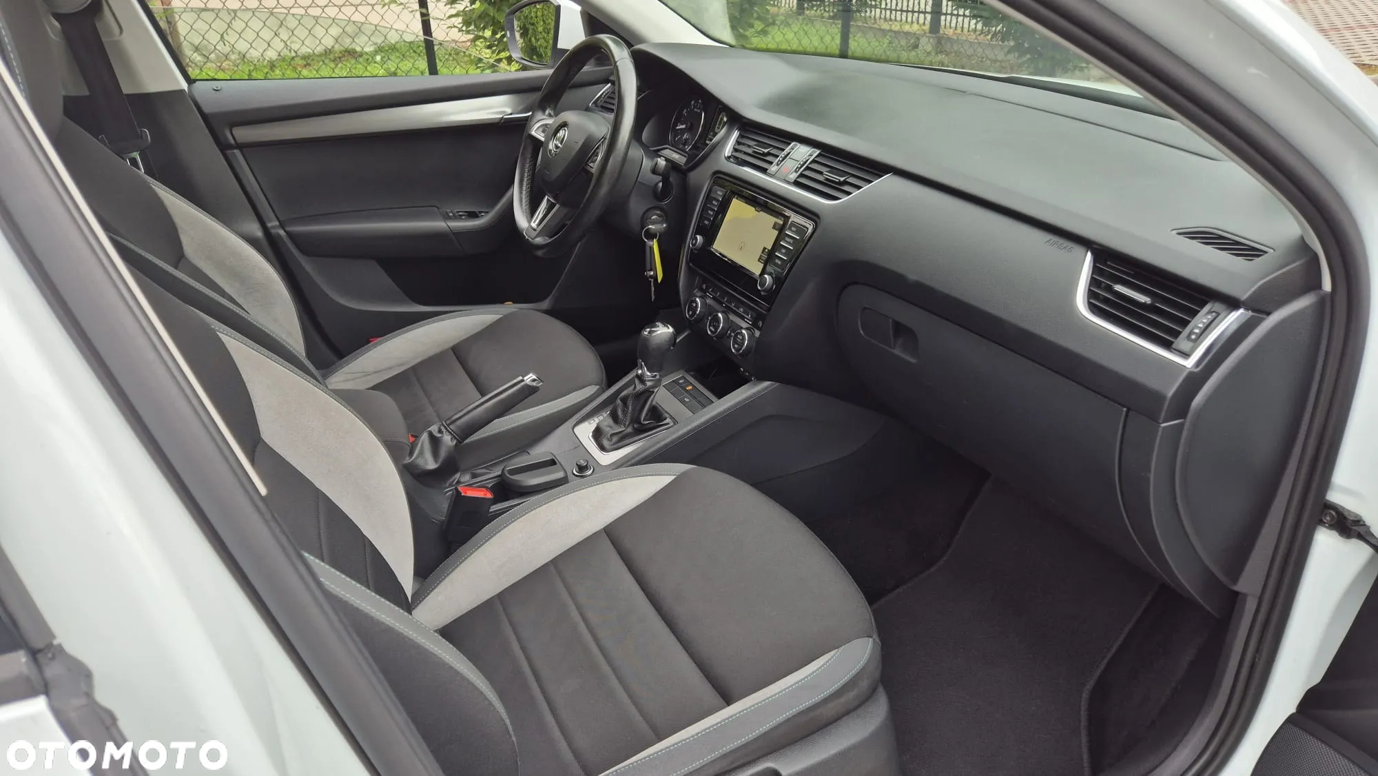 Skoda Octavia Combi 1.4 TSI DSG Ambition - 17