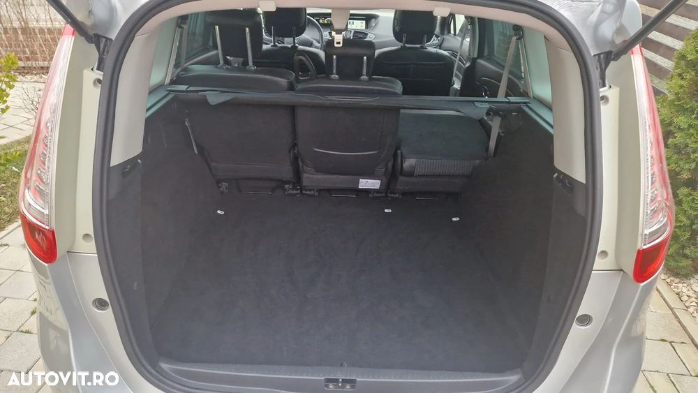 Renault Grand Scenic Energy dCi 110 S&S Bose Edition - 11