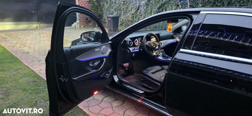 Mercedes-Benz E 220 d 9G-TRONIC AMG Line - 4