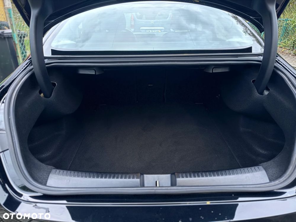 Mercedes-Benz CLA 200 7G-DCT - 7