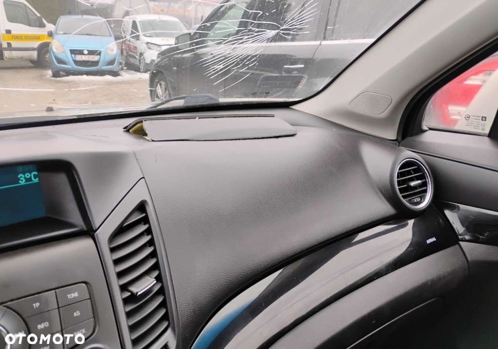 Chevrolet Orlando - 18