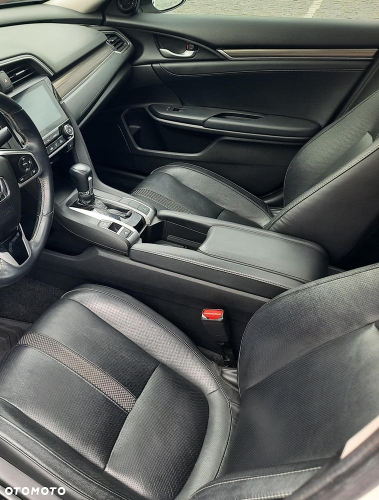 Honda Civic 1.5 i-VTEC Turbo CVT Executive - 15