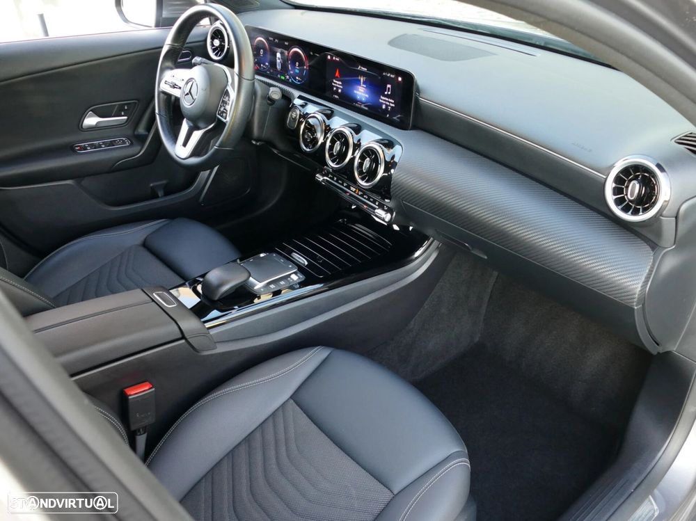 Mercedes-Benz A 250 e Progressive - 24