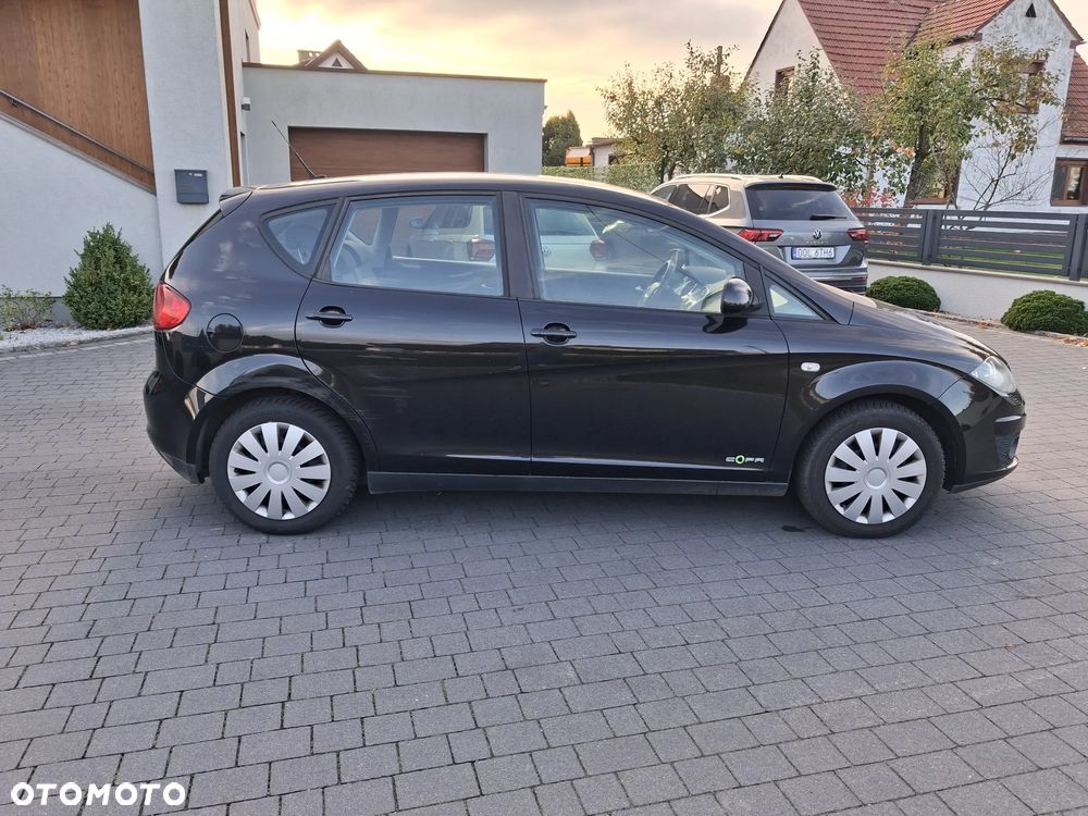 Seat Altea 2011 photo 5