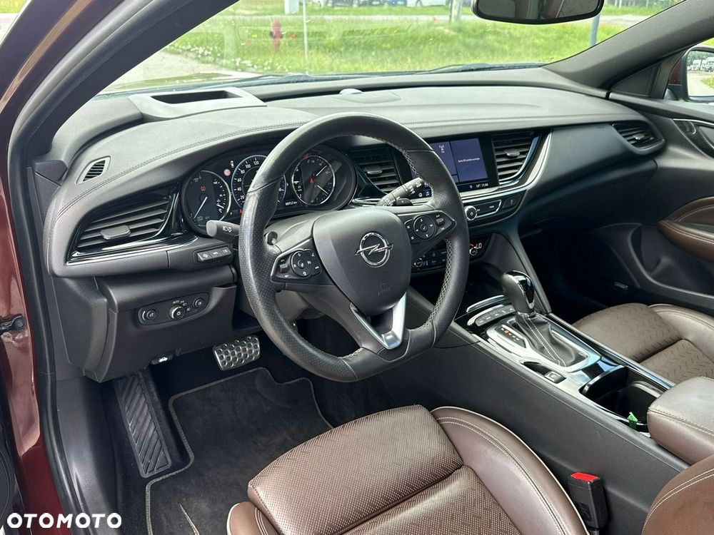 Opel Insignia 2.0 BiTurbo D 4x4 Automatik Ultimate Exclusive - 11