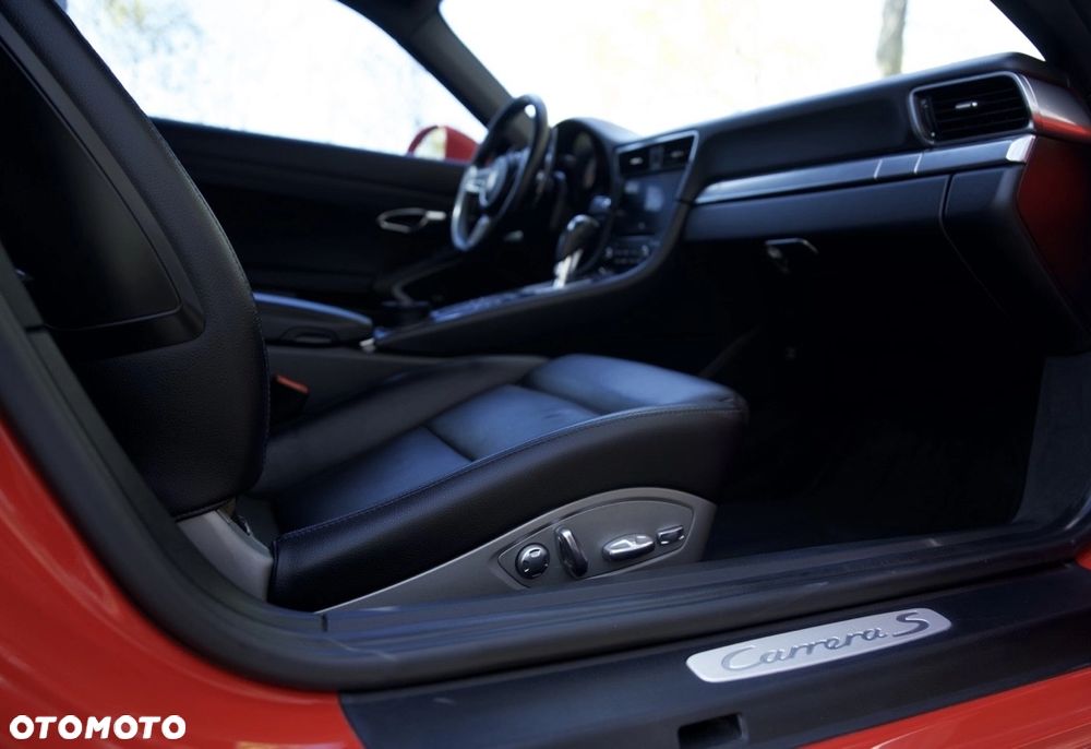 Porsche 911 - 18