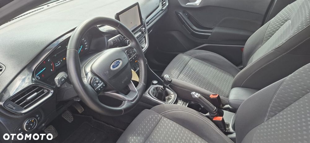 Ford Fiesta 1.0 EcoBoost S&S COOL&CONNECT - 10