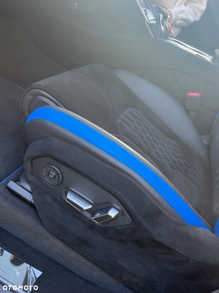 Lamborghini Urus - 36