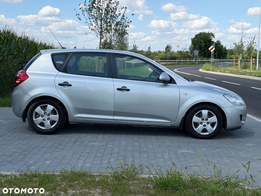Kia Ceed 1.6 Crdi Comfort - 9