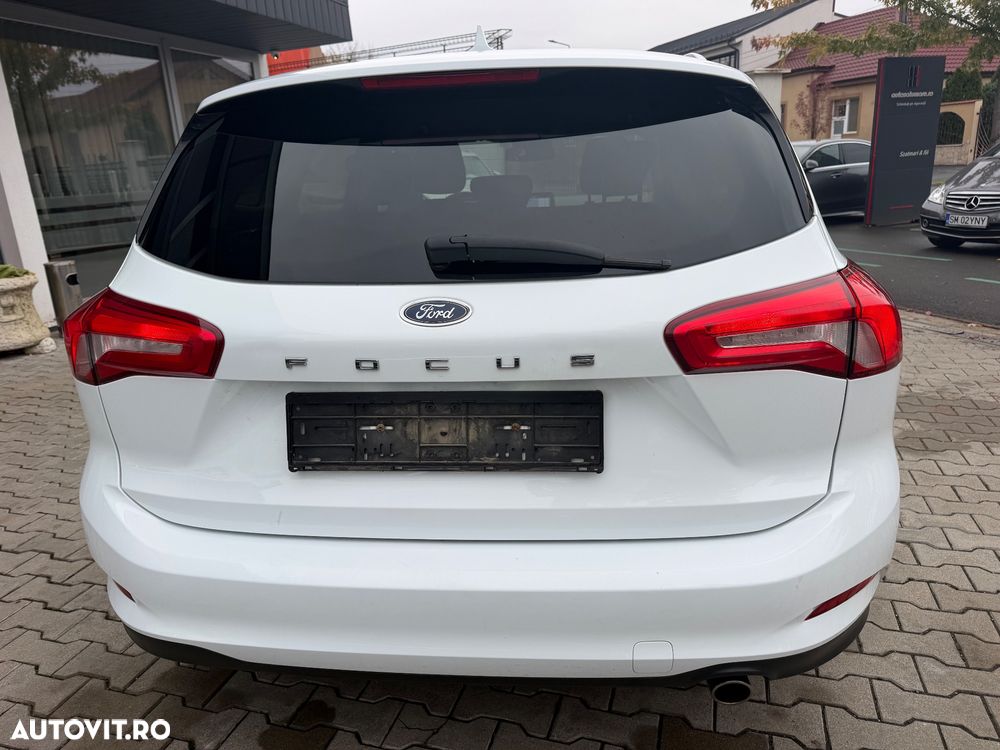 Ford Focus 1.5 EcoBlue Active - 11