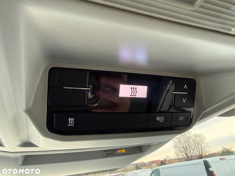 Volkswagen CRAFTER 177KM/ Średni/Navi/Klima/Webasto/Masaż/Serwis Niemcy - 25