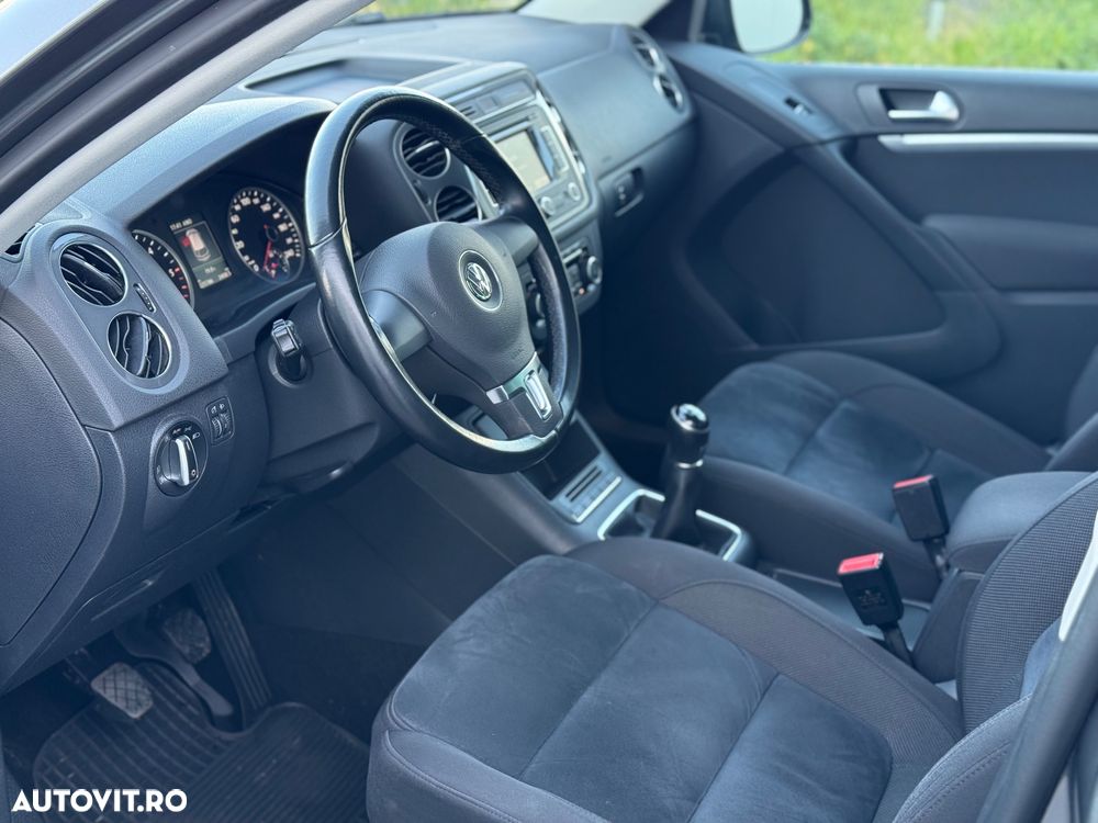 Volkswagen Tiguan 2.0 TDI DPF BlueMotion Technology Trend & Fun - 6