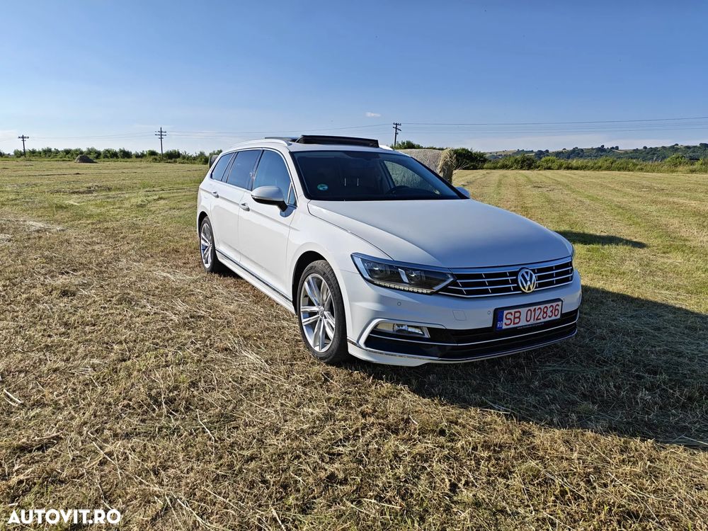 Volkswagen Passat 2.0 TDI (BlueMotion Technology) Highline - 1