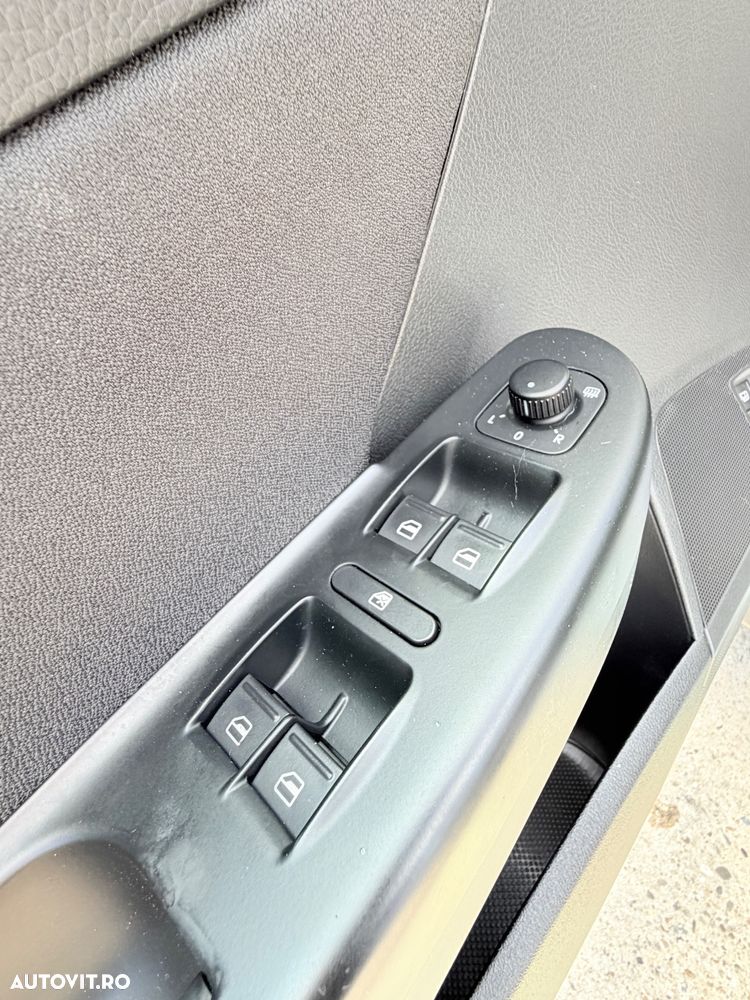 Volkswagen Passat - 14