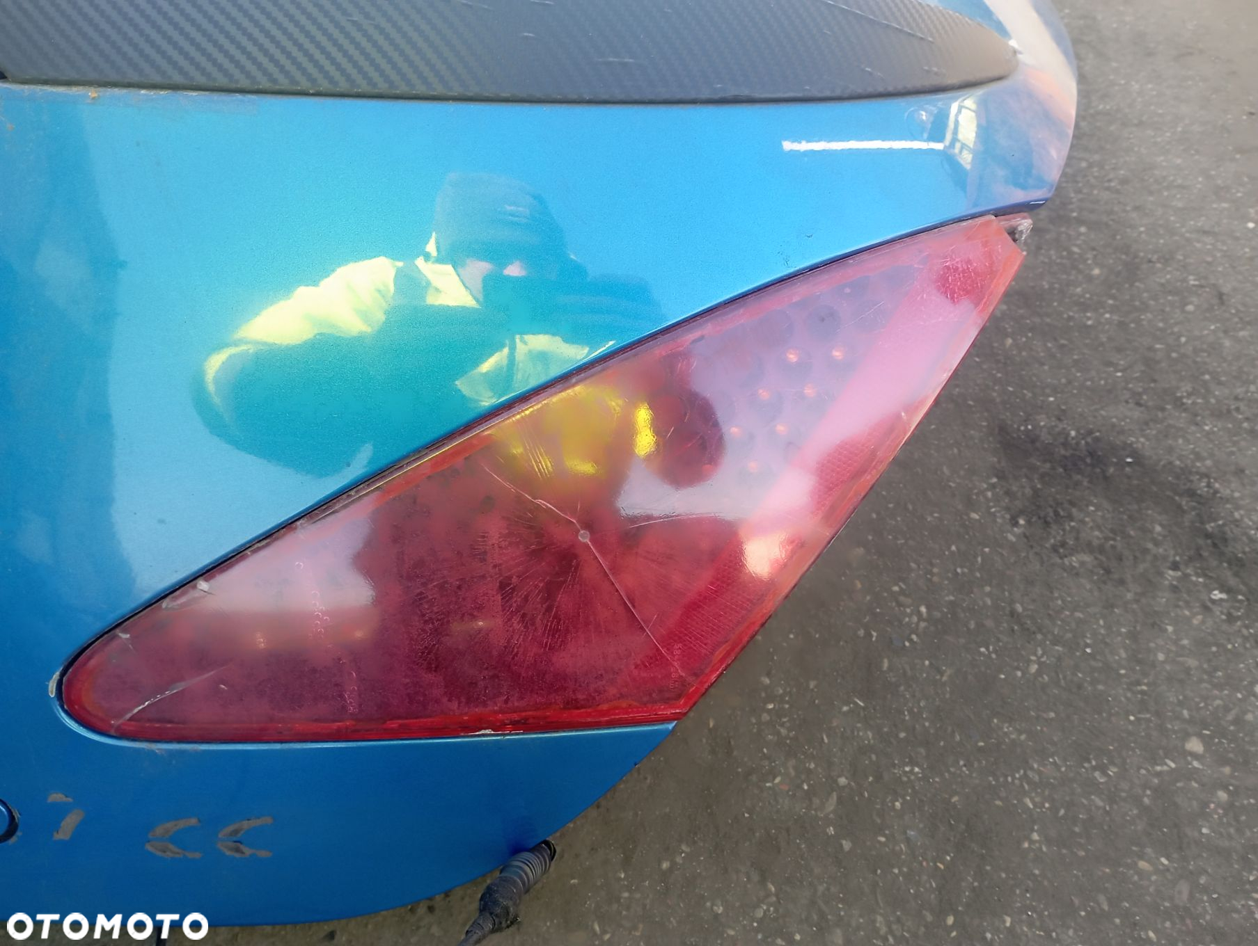 KLAPA BAGAŻNIKA

 PEUGEOT
 307cc KMFD - 4