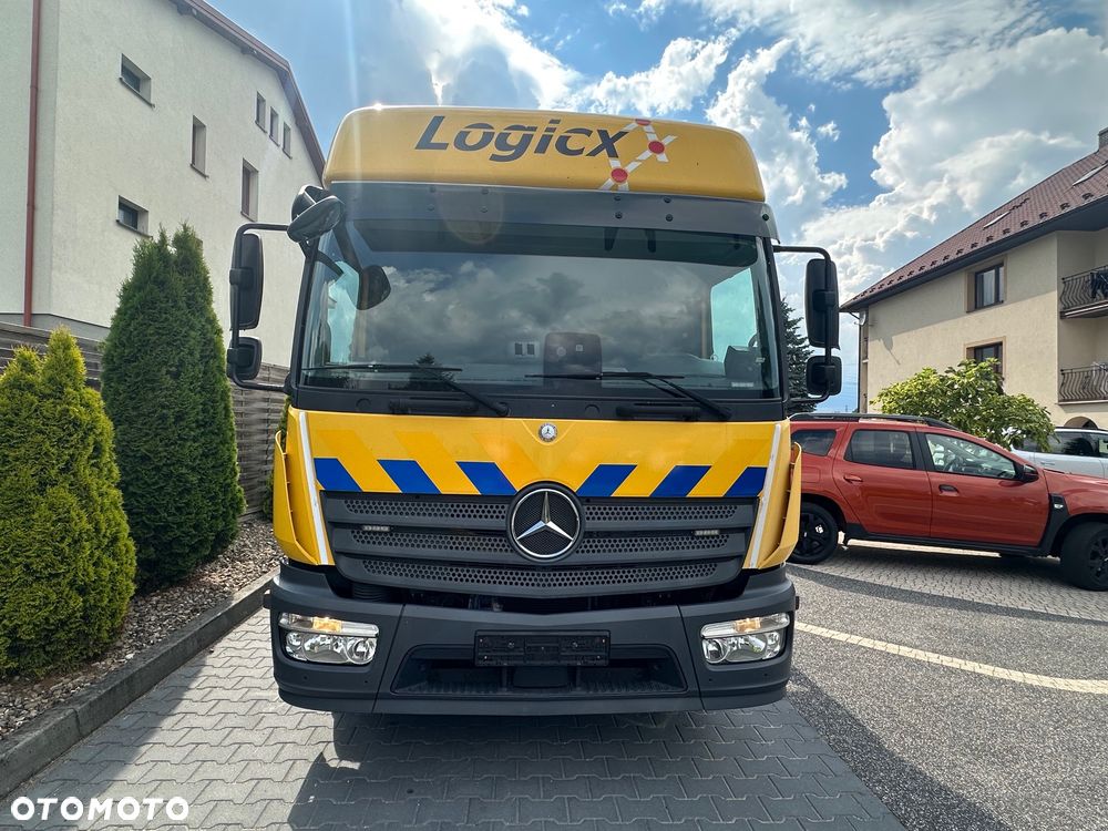 Mercedes-Benz Atego 1218  2016 / 2017 Pomoc Drogowa Laweta Widły - 2