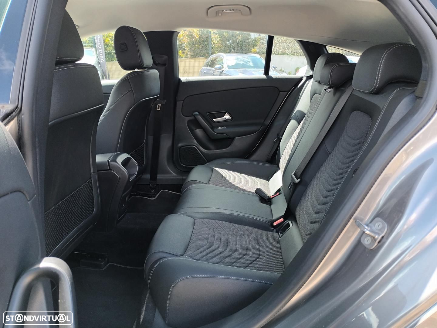 Mercedes-Benz CLA 180 d Shooting Brake Style Plus Aut. - 11