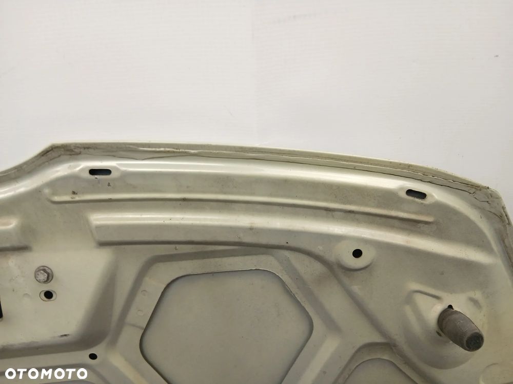 Maska pokrywa silnika Ford Fiesta MK7 - 7