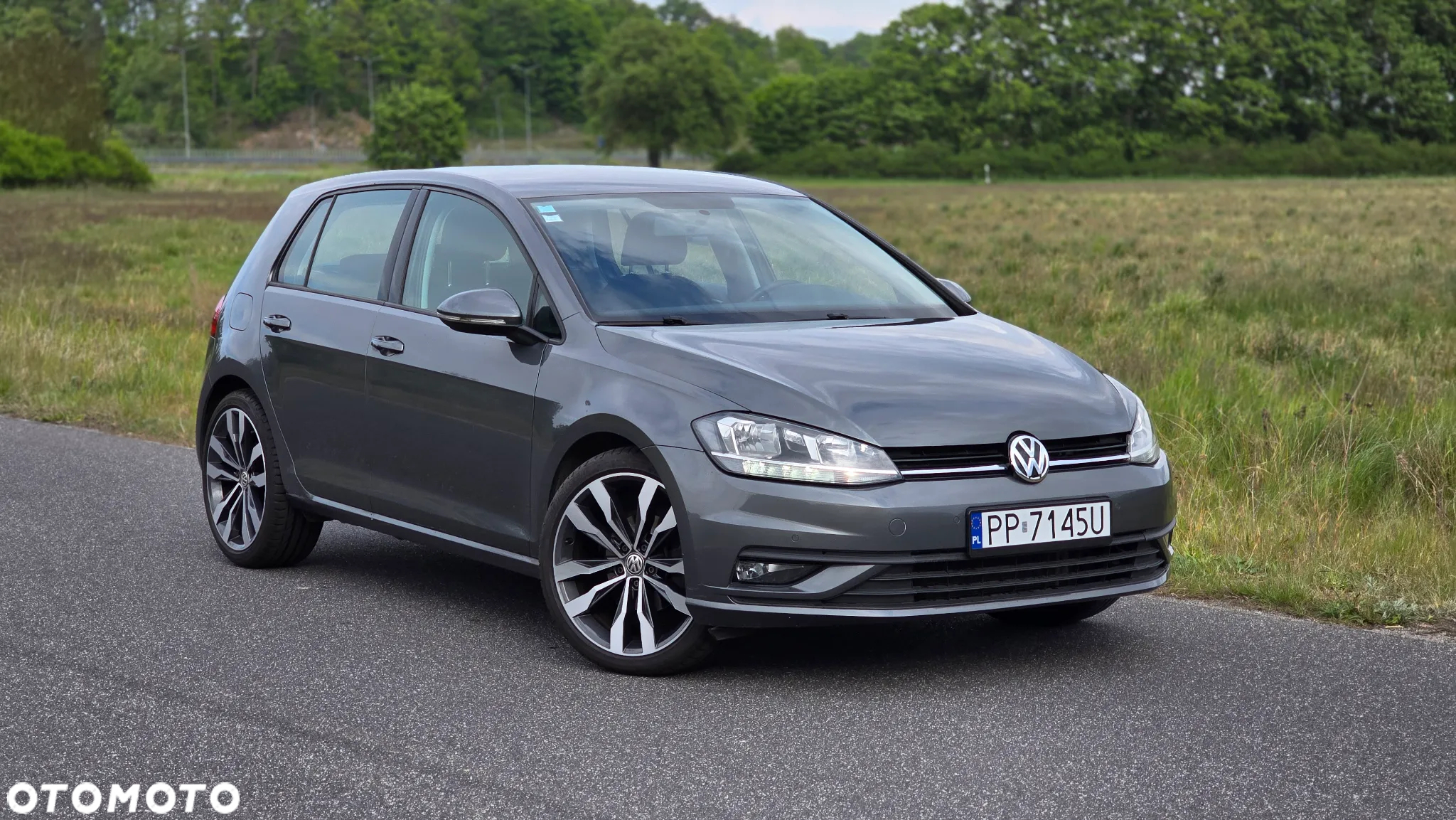 Volkswagen Golf 1.6 TDI DSG Sound - 36