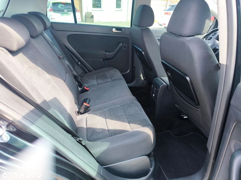 Volkswagen Golf Plus 1.6 TDI Comfortline - 11