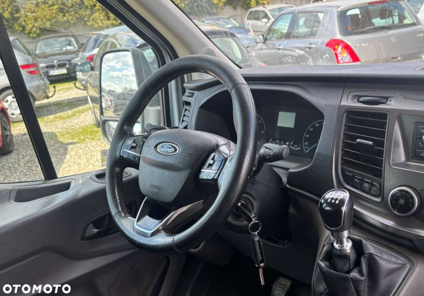 Ford Transit - 6