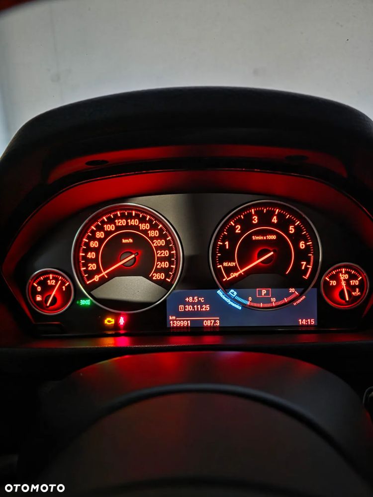 BMW 3GT 320i M Sport - 14