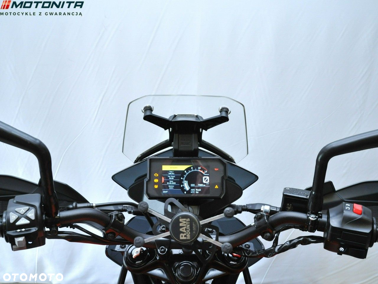 KTM Adventure - 9