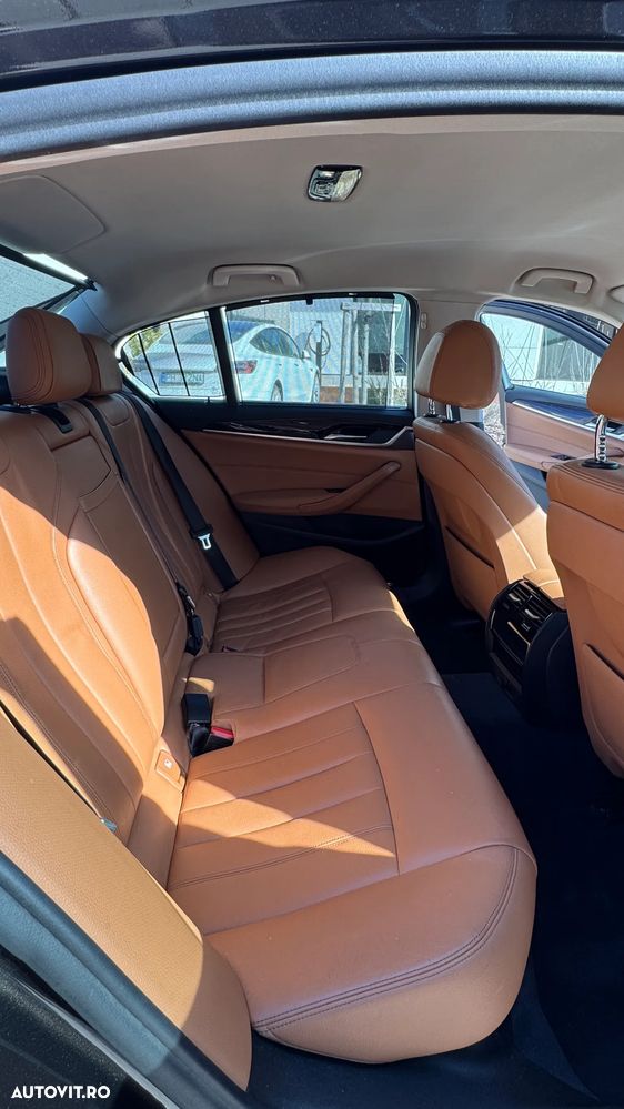 BMW Seria 5 520d Efficient Dynamics Edition Aut. - 15