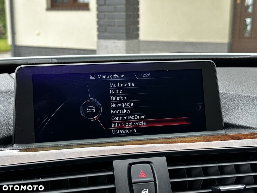 BMW 3GT 335i xDrive Sport Line - 23