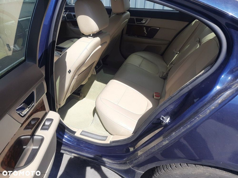CZĘŚCI Jaguar XF I X250 3,0 V6 DIESEL 2007-2015 R SEDAN 4D LAK: JJX - 9