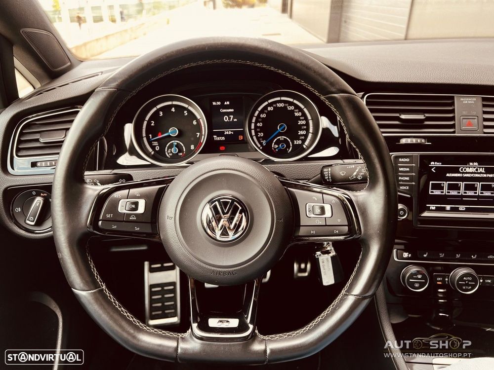 VW Golf 2.0 TSi R - 21