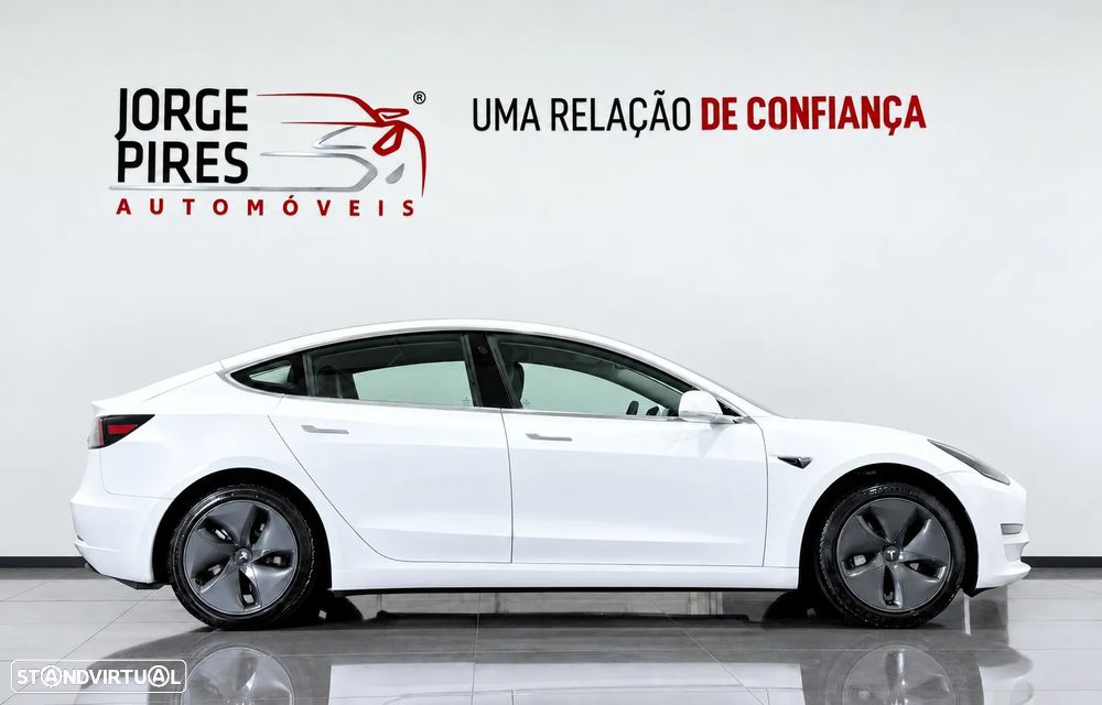 Tesla Model 3 Standard Range Plus RWD - 4