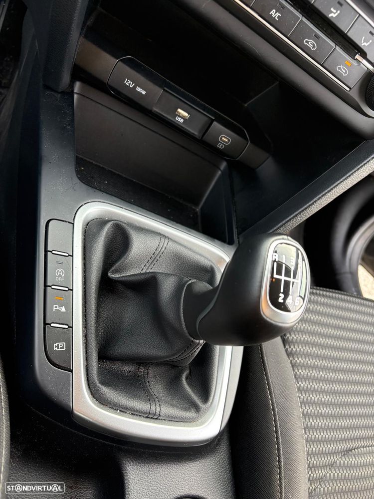 Kia XCeed 1.0 T-GDI Dynamic - 10