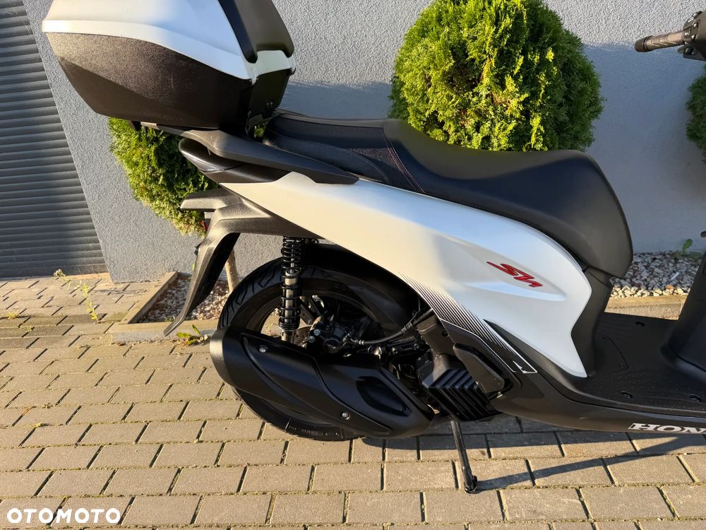 Honda SH - 25