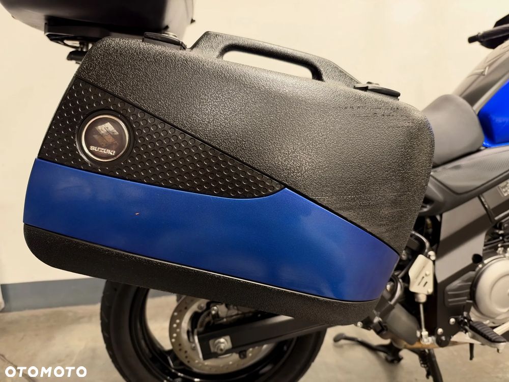 Suzuki V-STROM - 34