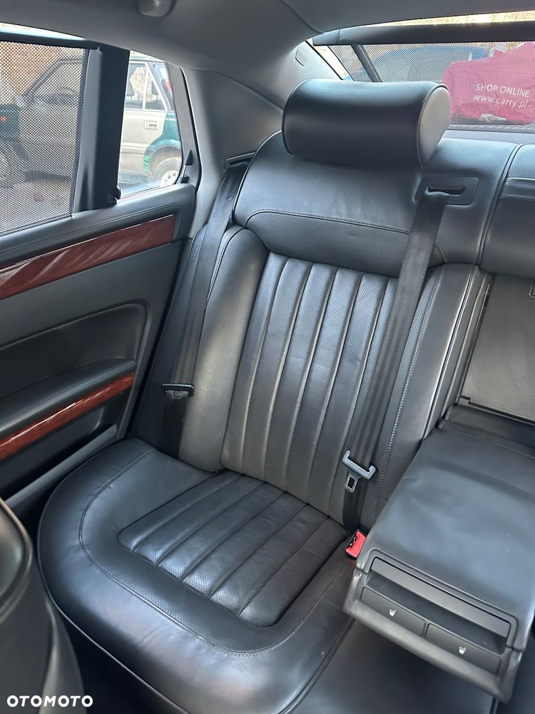 Volkswagen Phaeton - 8