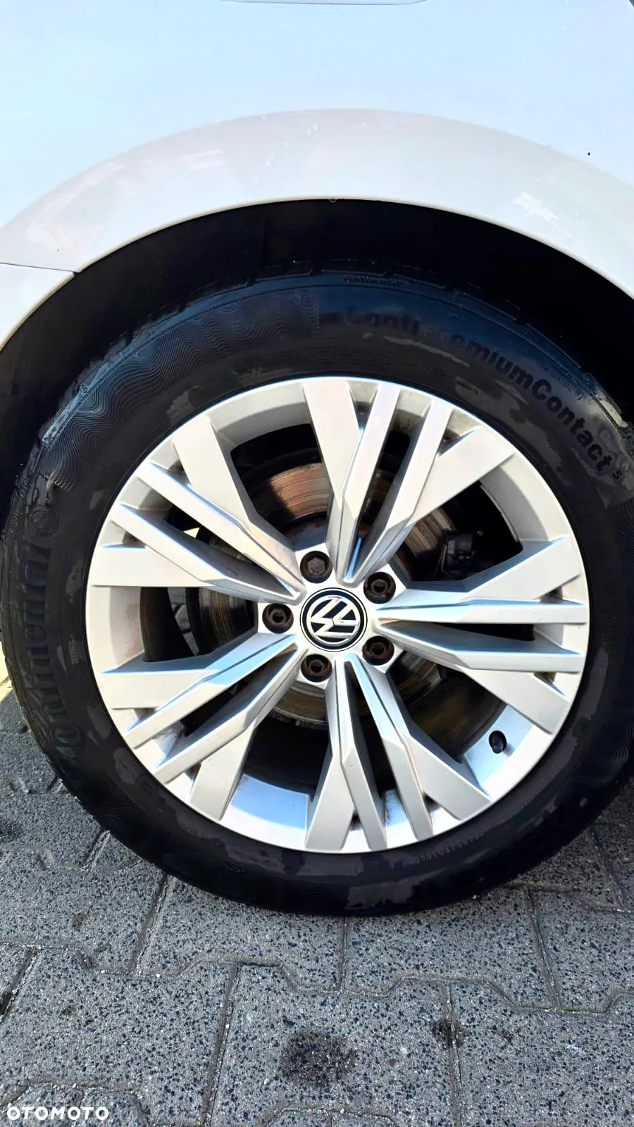 Volkswagen Passat 2.0 TDI BMT Comfortline - 15