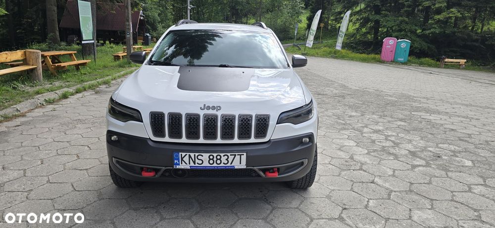 Jeep Cherokee - 2