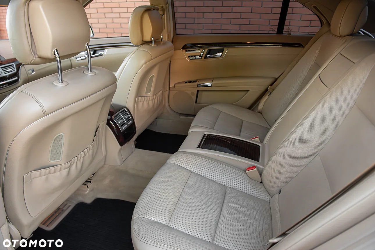 Mercedes-Benz Klasa S 350 (BlueTEC) d 4-Matic L 7G-TRONIC - 29