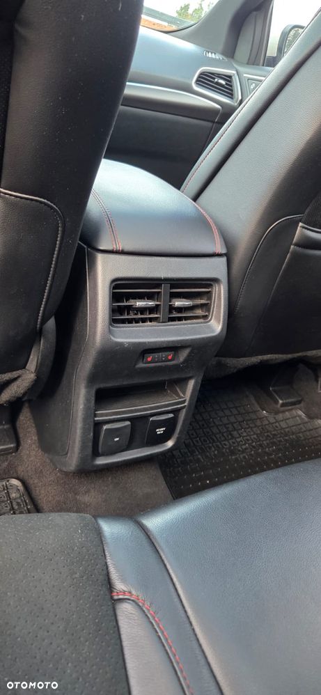 Ford Edge 2.0 EcoBlue Twin-Turbo 4WD ST-Line - 17